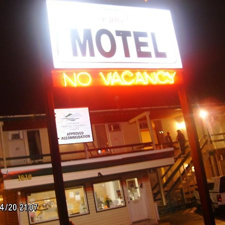 Queensway Court Motel Prince George Dış mekan fotoğraf