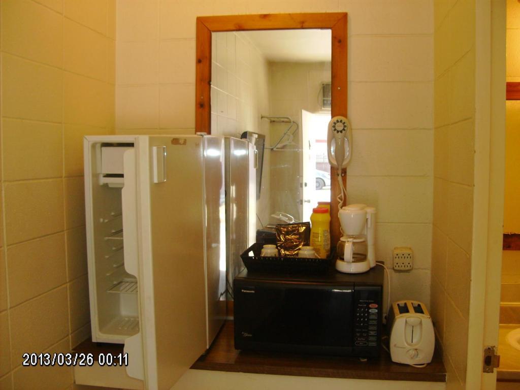 Queensway Court Motel Prince George Oda fotoğraf